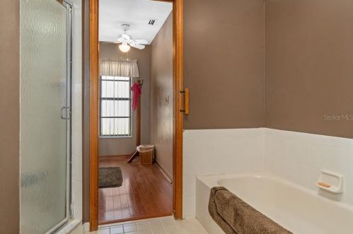 10208 Hoover St, Brooksville FL  34608-7137 exterior