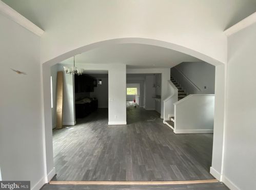 3112 Chestnut St, Washington, DC 20015-1410
