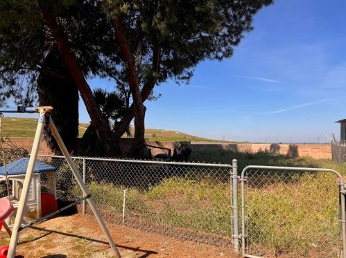 7083 Idyllwild Ln, Riverside CA  92503-1029 exterior