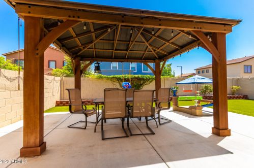 17613 Lundberg St, Sun City, AZ 85388-3135