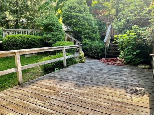 338 Union Valley Rd, Mahopac NY  10541-4333 exterior