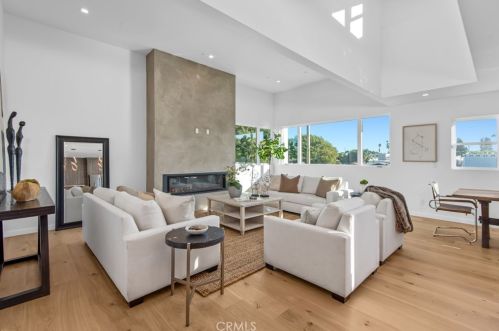 1423 15th St, Manhattan Beach CA  90266-4070 exterior