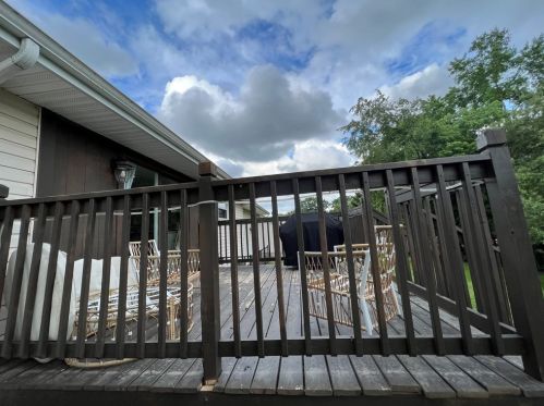 808 Fairmont Ave, New Castle PA  16105-2374 exterior