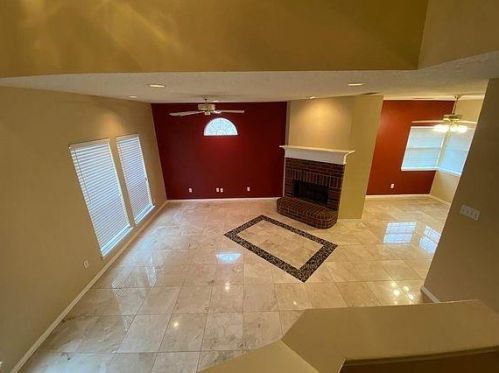 2805 Baze Rd, Euless TX  76039-7859 exterior