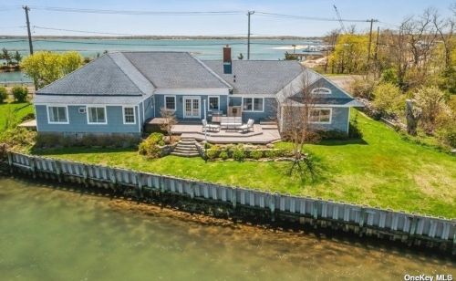 63745 Route 25, Southold NY  11971-4719 exterior