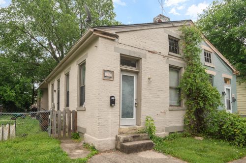 1426 Banklick St, Covington, KY 41011-2927