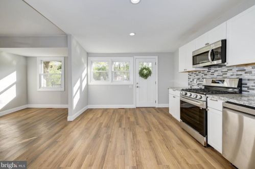 213 Florence Ave, West Deptford NJ  08093-2025 exterior