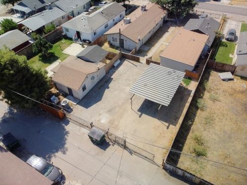 6942 Center St, Winton CA  95388-9395 exterior