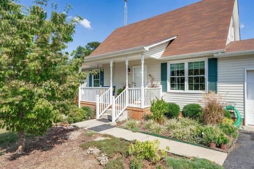 2285 Zion Rd, Columbia, TN 38401-6041