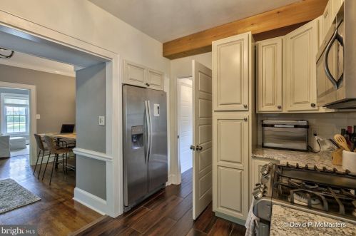 528 Liberty St, Charles Town WV  25414-1830 exterior