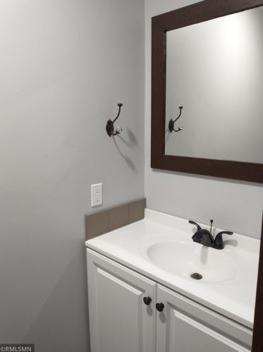 800 4th St, Willmar MN  56201-4522 exterior