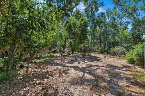 7438 Whitegate Ave, Riverside CA  92506-5431 exterior