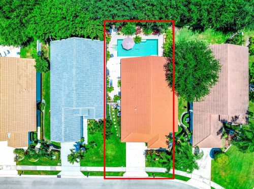 10056 Lexington Cir, Boynton Beach, FL 33436-4559
