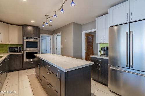 4530 Villa Theresa Dr, Glendale AZ  85308-1522 exterior