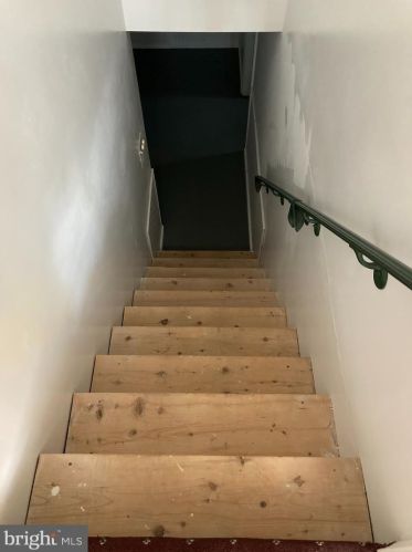 310 Maple Ave, Southampton PA  18966-3236 exterior