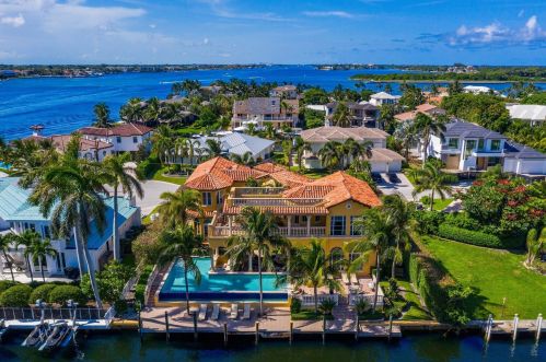 104 Bonito Dr, Boynton Beach, FL 33435-3306