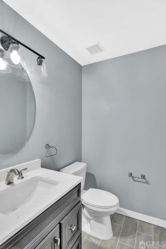 129 Murray Dr, Old Bridge NJ  08857-4205 exterior