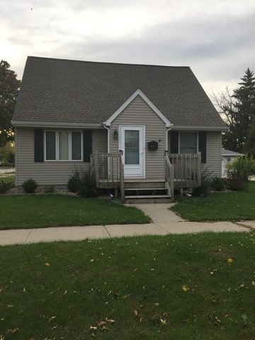 350 Main St, Kimberly WI  54136-1437 exterior
