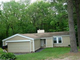 17 Woodlot Ln, Middletown, CT 06457-6302