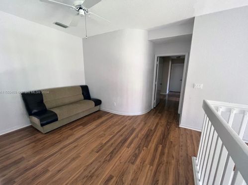 1231 179th Ave, Hollywood FL  33029-3162 exterior