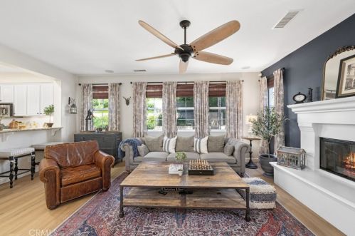 45730 Shasta Ln, Temecula CA  92592-1383 exterior