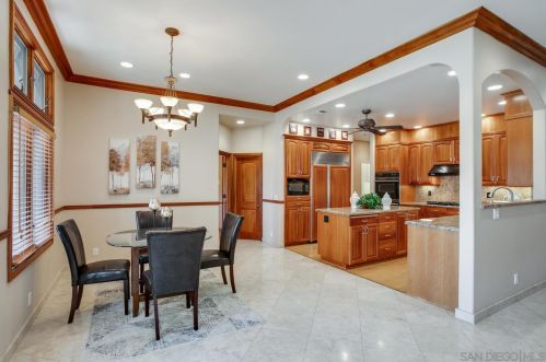 1829 Torrance St, San Diego CA  92103-2718 exterior