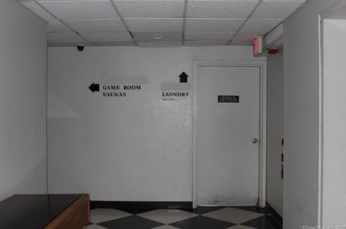 60 Strawberry Hill Ave, Stamford CT  06902-2600 exterior