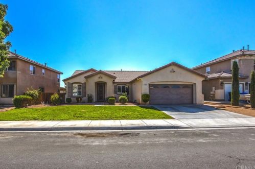 15091 Sorrel Rd, Victorville, CA 92394-7454