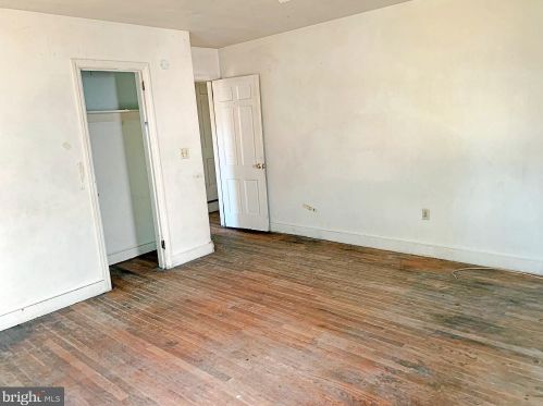 16902 Dupont Hwy, Harrington DE  19952-2476 exterior