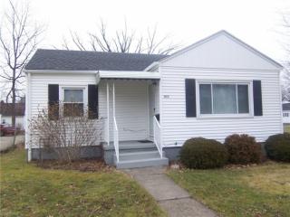 211 Hilbish Ave, Akron, OH 44312-1135
