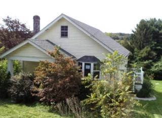 313 Pine Hollow Rd, Trafford, PA 15085-9751