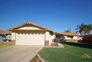 2516 Agate St, Bakersfield, CA 93304-5302