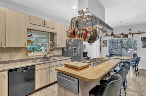 7855 66 Ave, Vero Beach FL  32968-9738 exterior