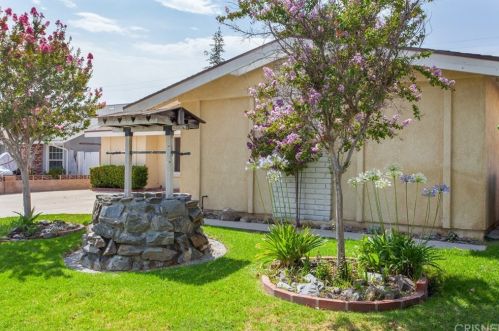 21123 Cedarfalls Dr, Santa Clarita, CA 91350-1922