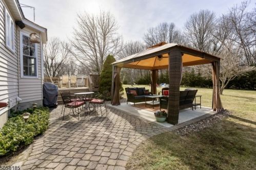 130 Holland Rd, Wantage NJ  07461-2835 exterior