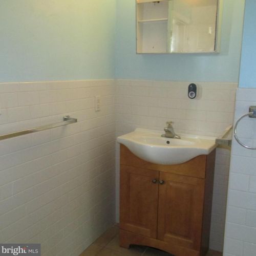 101 Main St, Parkesburg PA  19365-1127 exterior