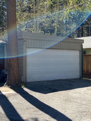 1061 Fairway Ave, South Lake Tahoe, CA 96150-8406