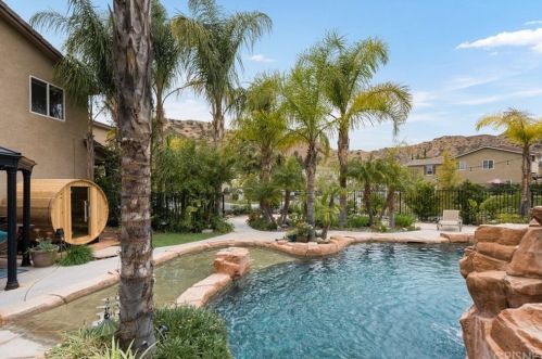 28030 Gibraltar Ln, Santa Clarita CA  91384-4548 exterior