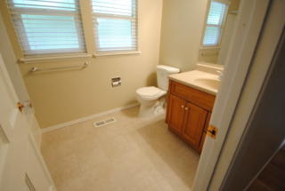 26228 33rd Ave, Kent WA  98032-7055 exterior