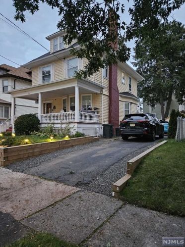 397 36th St, Paterson NJ  07504-1716 exterior