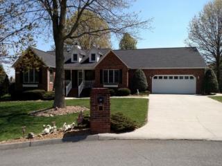 417 Oxford Ct, Kingsport, TN 37663-4214