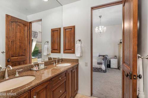 8537 Los Gatos Dr, Scottsdale AZ 85255-5063 exterior