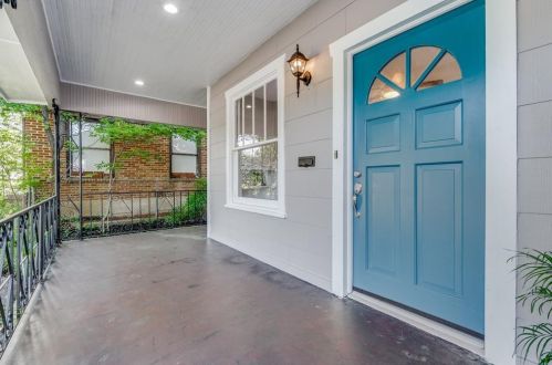2628 Wilkinson Ave, Fort Worth, TX 76103-2836