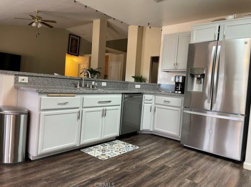9985 Appleton St, Victorville CA  92392-1967 exterior
