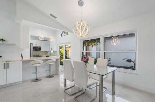 4400 Sherwood Forest Dr, Delray Beach FL  33445-3882 exterior