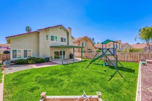 43520 Calle Nacido, Temecula CA  92592-3034 exterior
