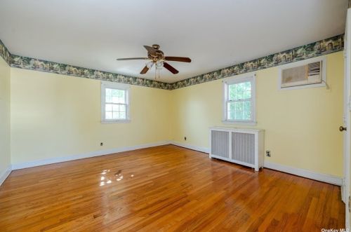 145 Ctr Ave, East Rockaway NY  11518-1002 exterior