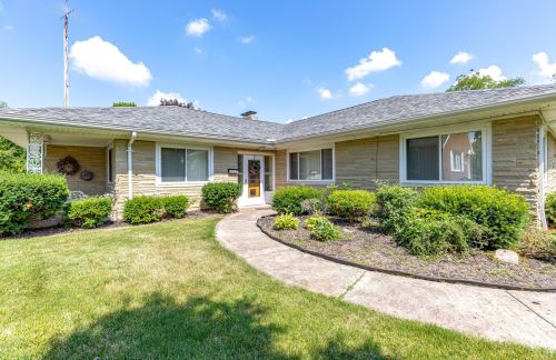 2227 Fountain Blvd, Springfield, OH 45504-1009