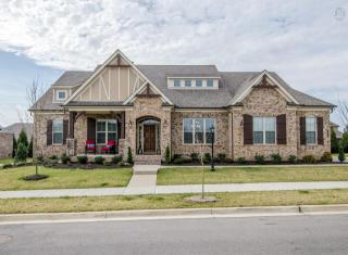 1041 Harwick Dr, Franklin, TN 37067-8592