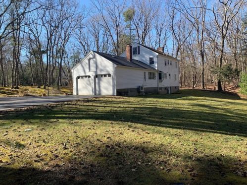 5 King John Dr, Boxford, MA 01921-1711